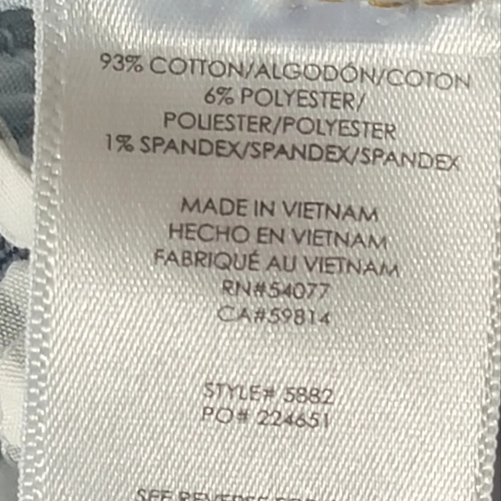 Cabi women's skinny blue low rise distress jeans size 4 - Picture 10 of 11